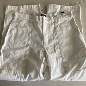 Abercrombie & Fitch, white with cream stitching, 32|14